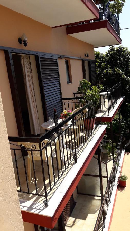 Vasiliki See View Apartments Barbati Exterior photo